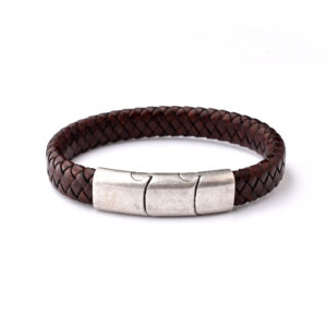 Herrenarmband Flaches, dunkelbraunes, geflochtenes Leder kombiniert mit Stahl in antikem Silber.